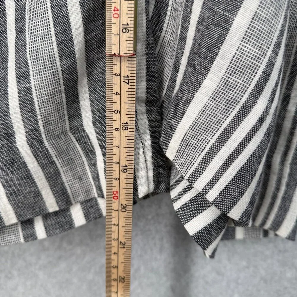 Banana Republic Wide Leg Crop Pull On Pant Size M Petite Navy White Stripe Linen